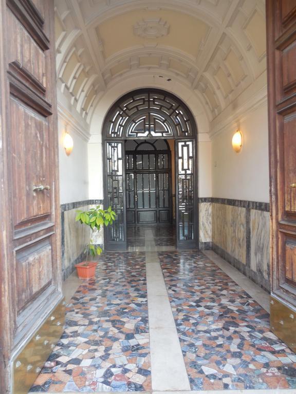 Domus Laurae Guest house