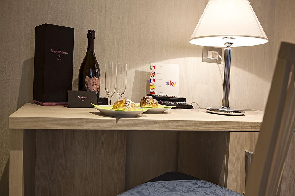 Domus Laurae Guest house 3*