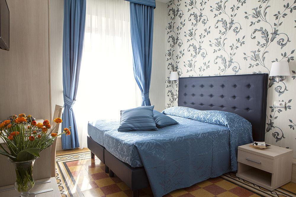 Domus Laurae Guest house 3*